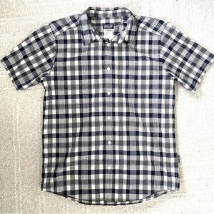 Patagonia Men’s Short Sleeve Button Down Shirt
